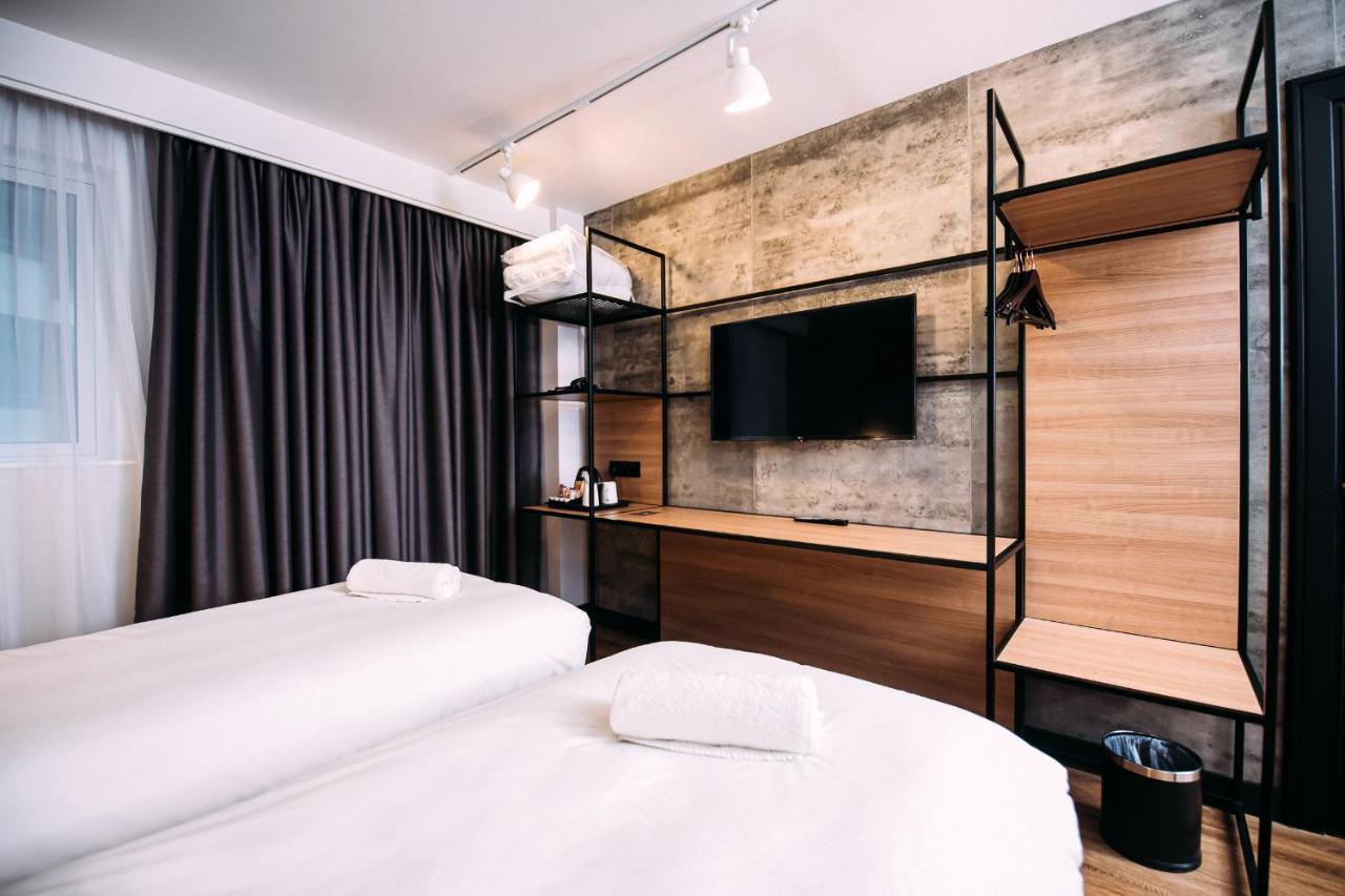 Ibis Belfast City Centre Exterior photo