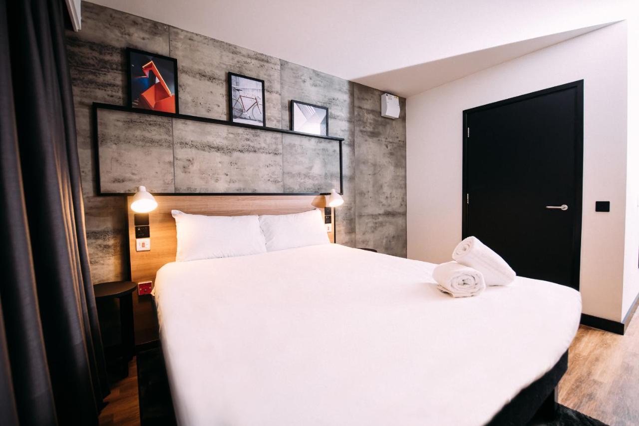 Ibis Belfast City Centre Exterior photo