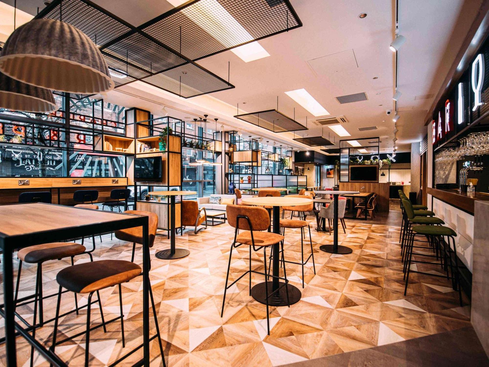 Ibis Belfast City Centre Exterior photo